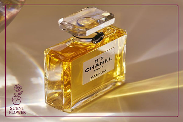 نکات طلایی برای استفاده از عطرهای قدرتمند: